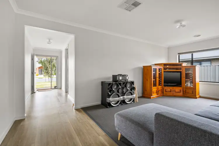 Seventh view of Homely house listing, 35 Yarrabee Drive, Wirlinga NSW 2640