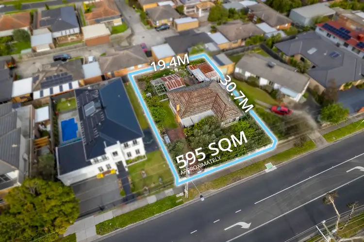 6 Clarinda Road, Clarinda VIC 3169