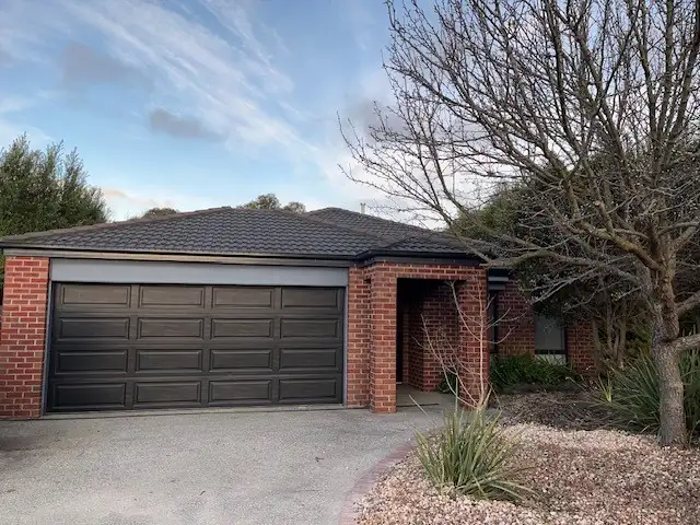 26 Mount Vista Close