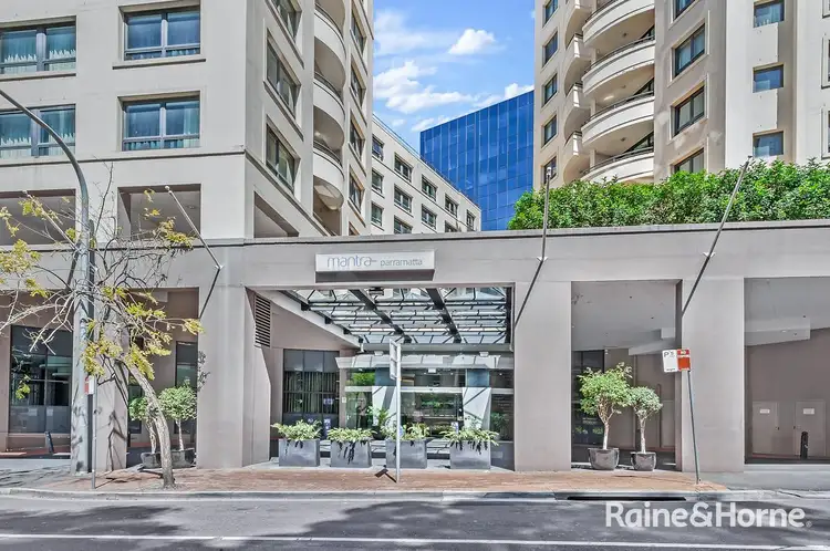 1-3 Valentine Avenue