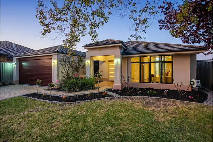 26 Yellowwood Avenue, Piara Waters WA 6112