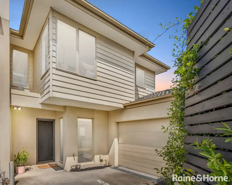 2/1 Marjory Place, Tullamarine VIC 3043