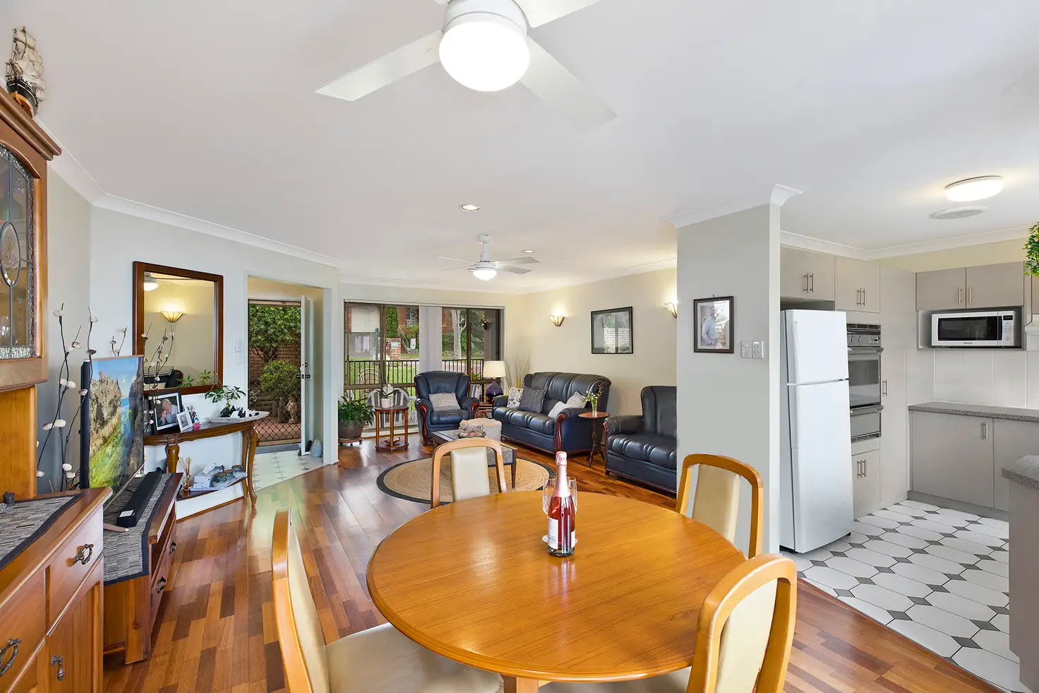 Main view of Homely villa listing, 1/2 Robert Place, Bateau Bay NSW 2261