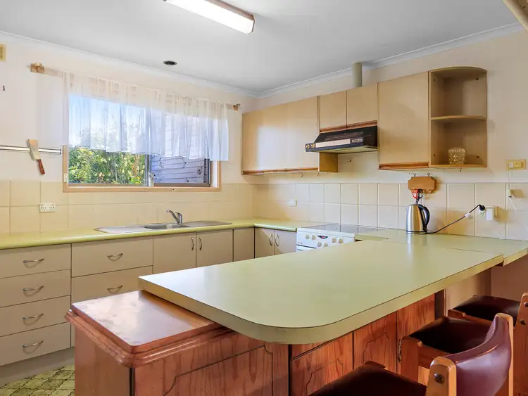 Fifth view of Homely house listing, 2 Worthy Street, Leongatha VIC 3953