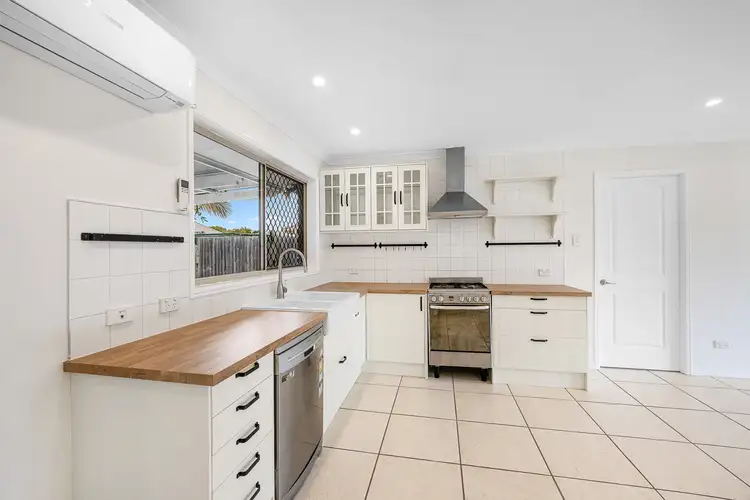 Sixth view of Homely house listing, 19 St James Court, Little Mountain QLD 4551