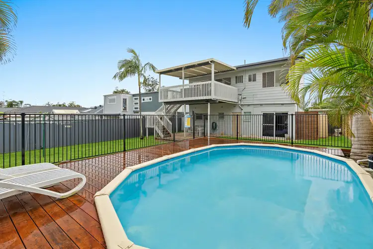 11 Bushlands Avenue