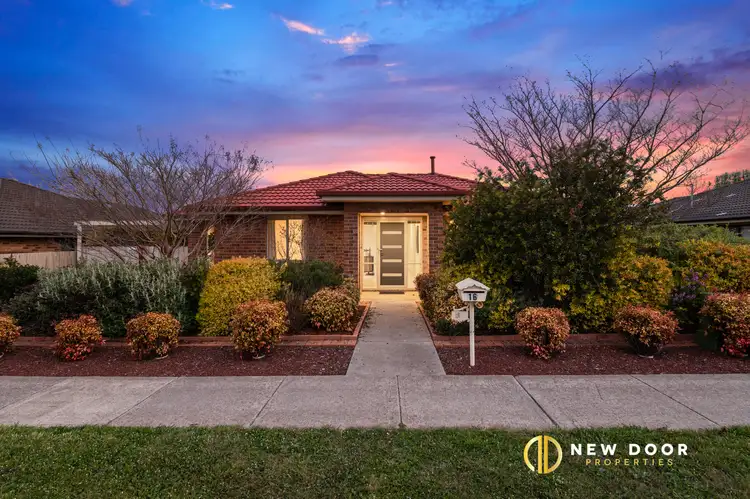 16 Mary Gillespie Avenue, Gungahlin ACT 2912