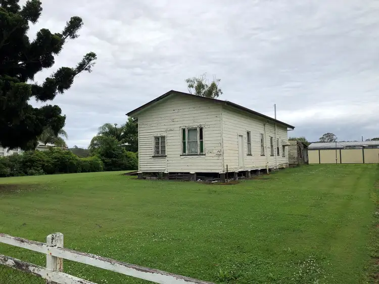 19 Arthur Street, Beaudesert QLD 4285