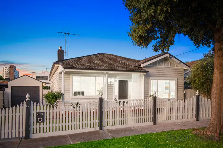 34 Fisher Street, Maidstone VIC 3012