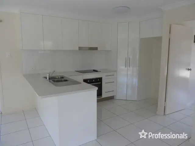 Fifth view of Homely unit listing, 35 Moore Park Road, Moore Park Beach QLD 4670