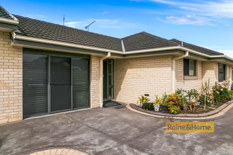 2/67 Ocean Beach Road, Woy Woy NSW 2256