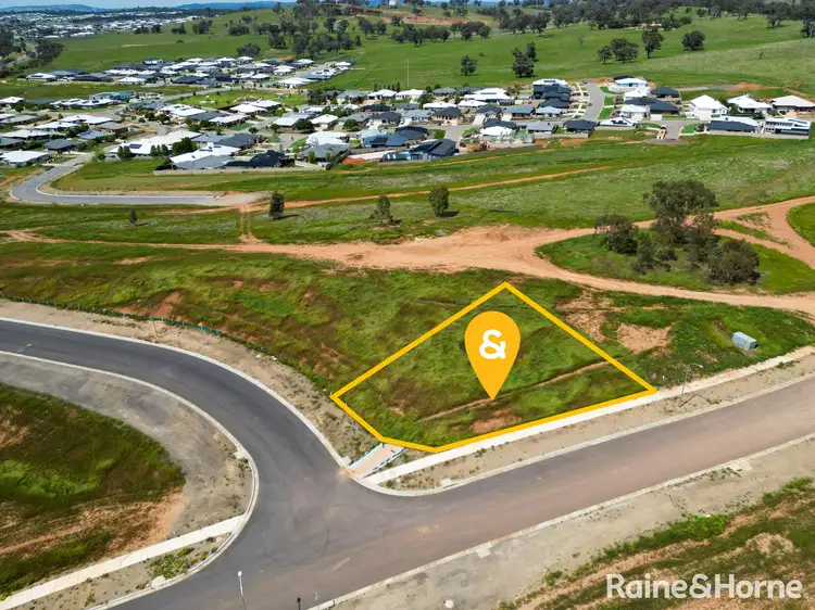 105 Lingiari Drive, Lloyd NSW 2650