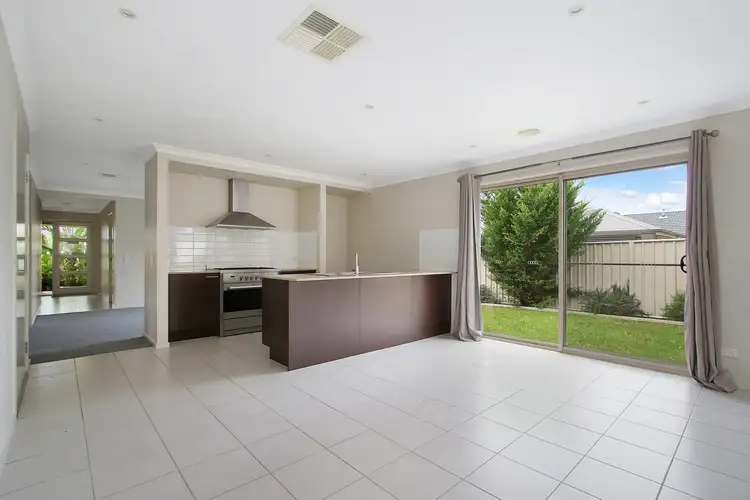 Seventh view of Homely house listing, 5 Mackey Street, Wodonga VIC 3690