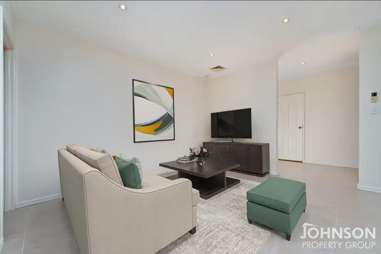 Fifth view of Homely villa listing, 4A Robertsbridge Road, Nollamara WA 6061