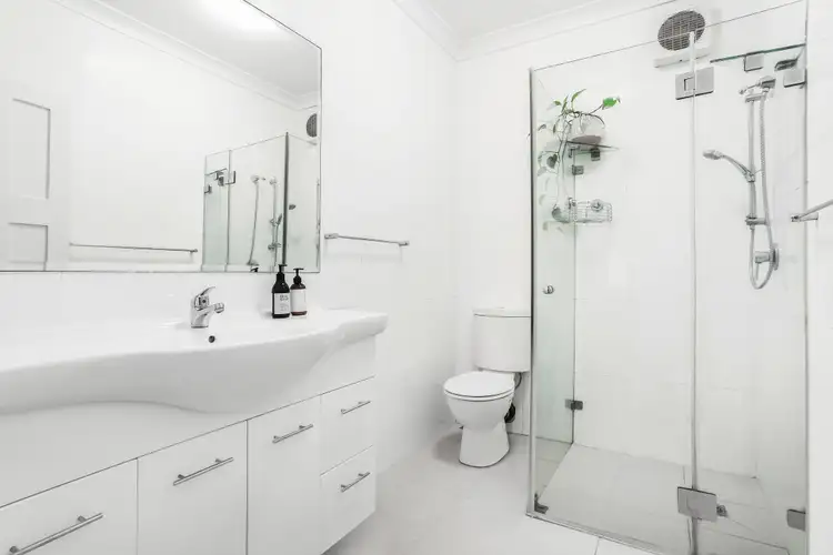 Seventh view of Homely apartment listing, 3/9 Lamrock Avenue, Bondi Beach NSW 2026