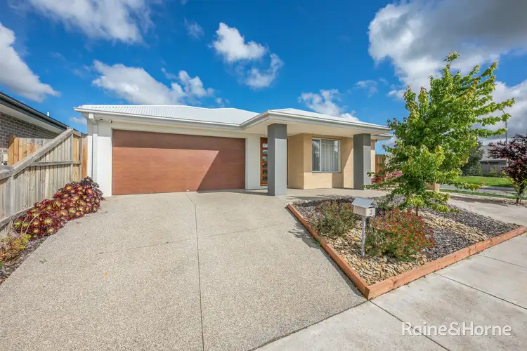 2 Drill Court