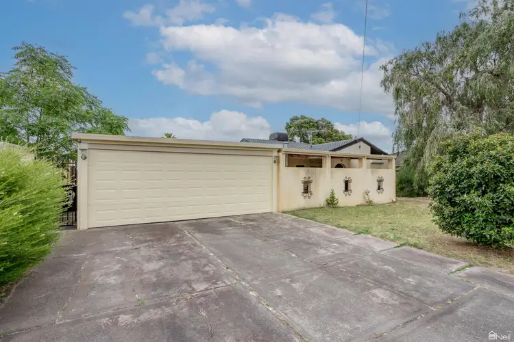Second view of Homely house listing, 9 Boronia Close, Camillo WA 6111