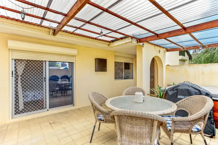 Fifth view of Homely house listing, 9 Boronia Close, Camillo WA 6111