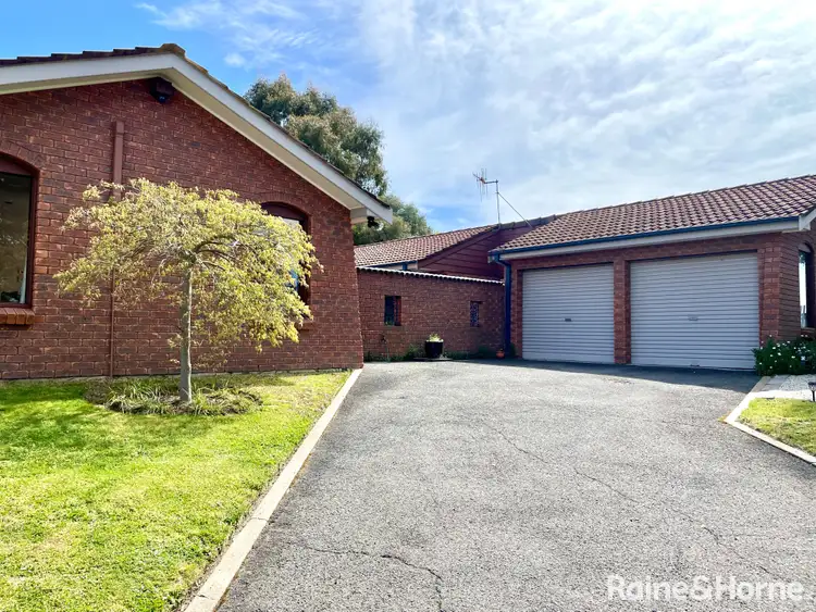 Second view of Homely house listing, 5 Lomas Close, Kelso NSW 2795