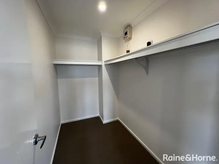Fifth view of Homely house listing, 36 Neroli Crescent, Truganina VIC 3029