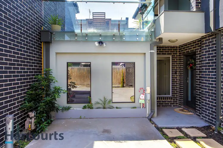Main view of Homely house listing, 3/31 Sandown Road, Ascot Vale VIC 3032