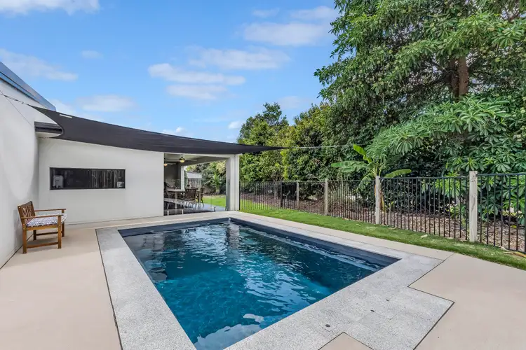 17 Corrimandle Grove, Cannonvale QLD 4802