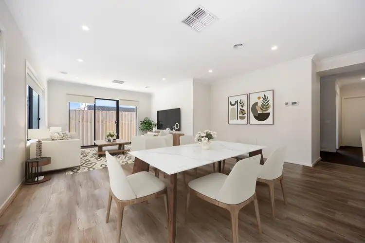8 Sunlight Avenue