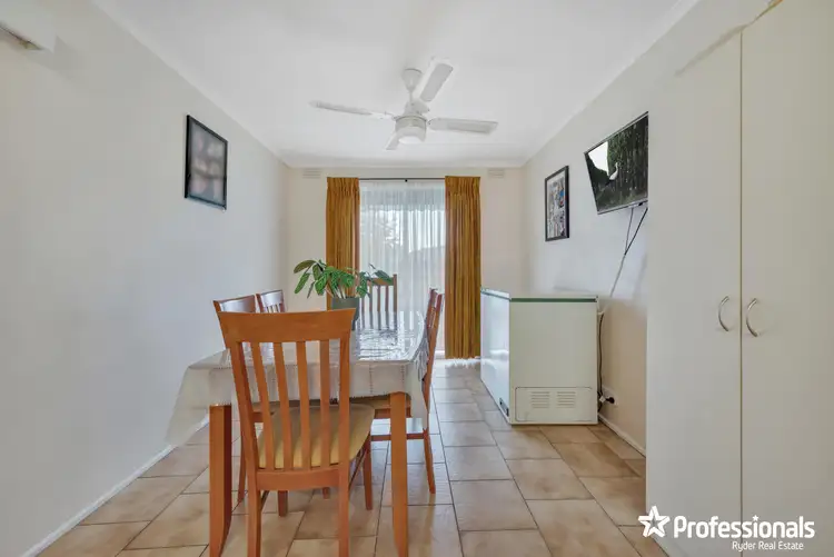 Fourth view of Homely house listing, 8 Jasmine Place, Melton West VIC 3337