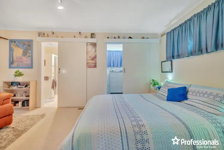 Sixth view of Homely house listing, 8 Jasmine Place, Melton West VIC 3337
