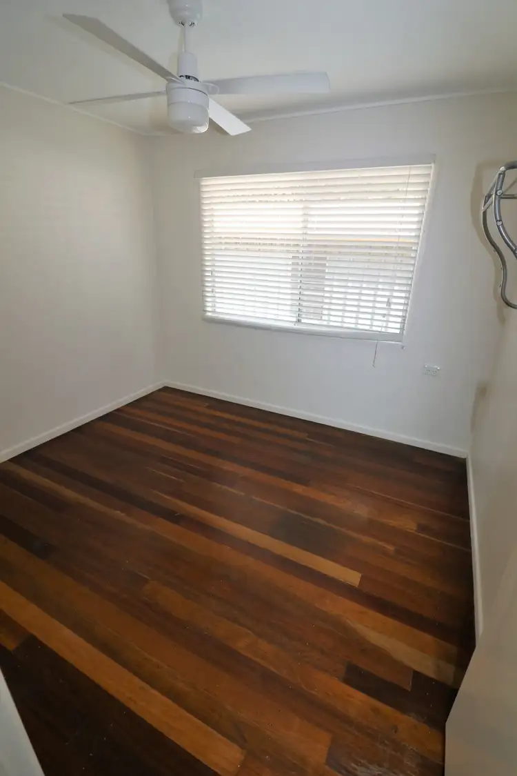 Seventh view of Homely house listing, 1 Oakes St, Coochiemudlo Island QLD 4184