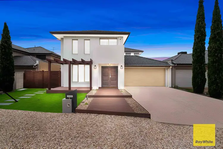 2 Sundowner Place, Point Cook VIC 3030
