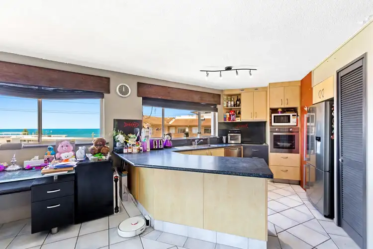 Fifth view of Homely unit listing, 4/11 Moreton Parade, Kings Beach QLD 4551