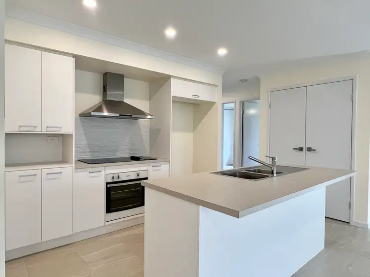 Third view of Homely house listing, 2 Regal Place, Jones Hill QLD 4570