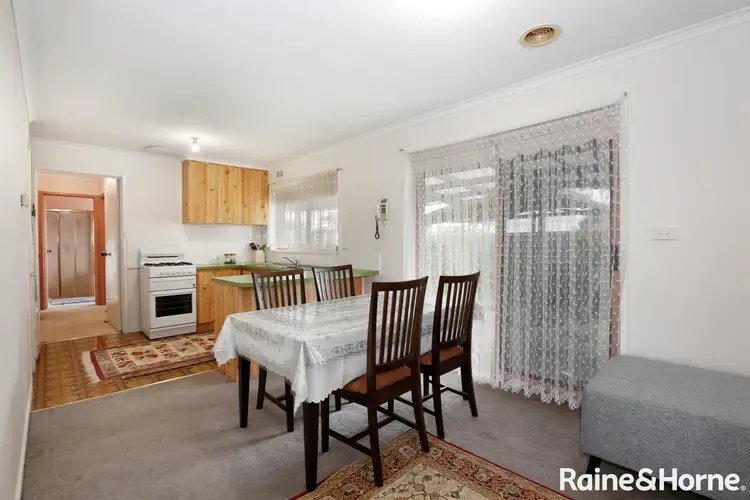 Fifth view of Homely house listing, 14 Bellbrae Court, Meadow Heights VIC 3048