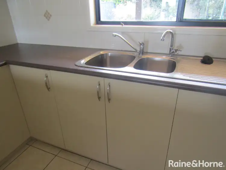 Fourth view of Homely unit listing, 2/10 Summers Court, Kingaroy QLD 4610