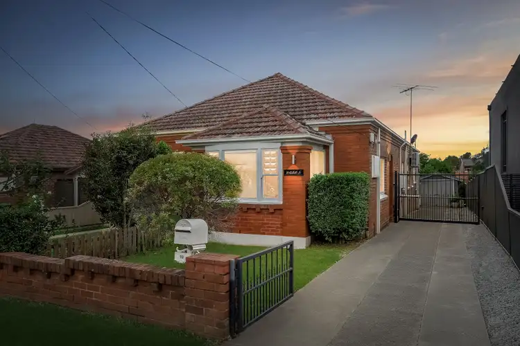 10 Cahill Street, Beverly Hills NSW 2209