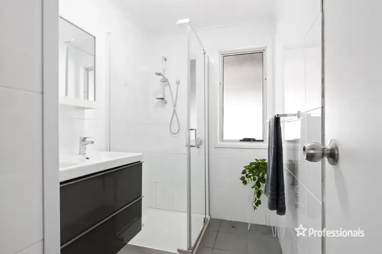 Sixth view of Homely house listing, 16 Morley Way, South Kalgoorlie WA 6430