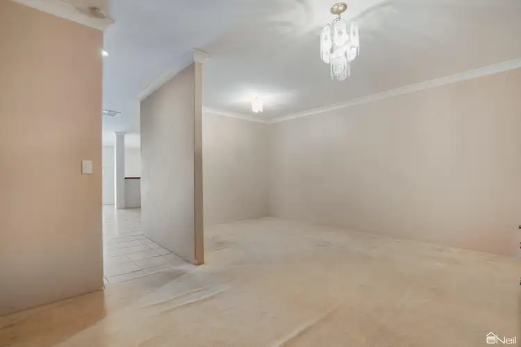Fifth view of Homely house listing, 2 Mandarin Way, Seville Grove WA 6112