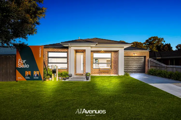 Main view of Homely house listing, 2 Jamie Close, Cranbourne VIC 3977