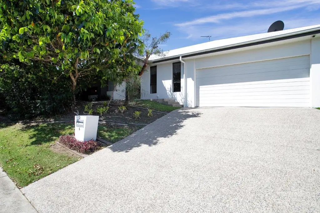 Main view of Homely semi-detached listing, 2/6 Hinze Circuit, Rural View QLD 4740