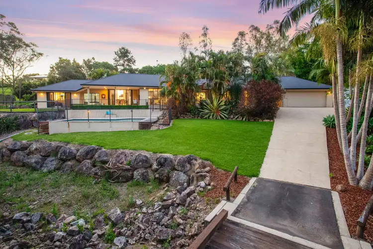 16 Ogle Place, Pullenvale QLD 4069