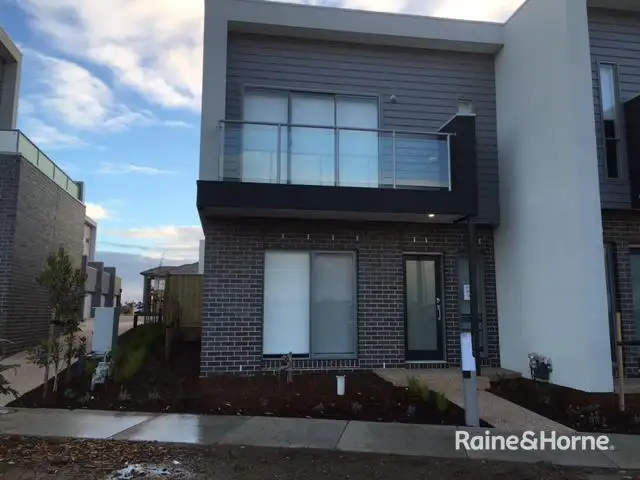 58 Rothbury Parkway, Williams Landing VIC 3027