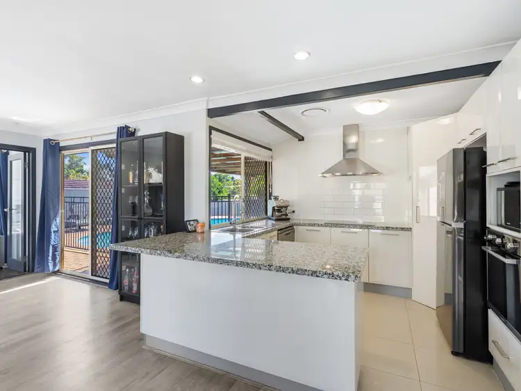 Sixth view of Homely house listing, 5 Oxley Circuit, Daisy Hill QLD 4127