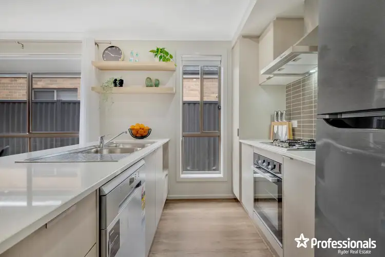 Fifth view of Homely house listing, 37 Adelong Boulevard, Cobblebank VIC 3338