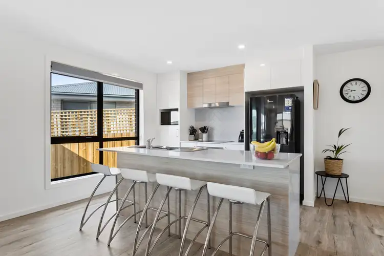 9 Heron Crescent