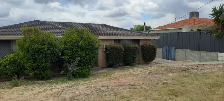 32 Goldsmith Road, Spearwood WA 6163