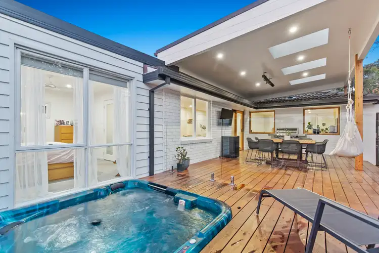 6 Yarram Court, Frankston VIC 3199