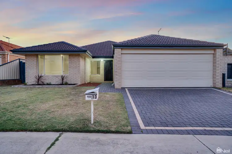 13 Madeira Turn, Byford WA 6122