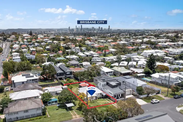 59 Brooks Street, Camp Hill QLD 4152