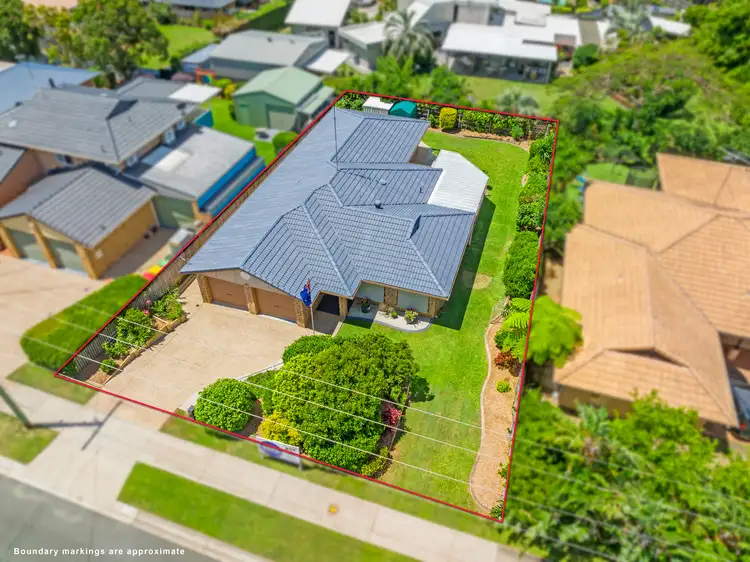 18 Schmidt Street, Victoria Point QLD 4165